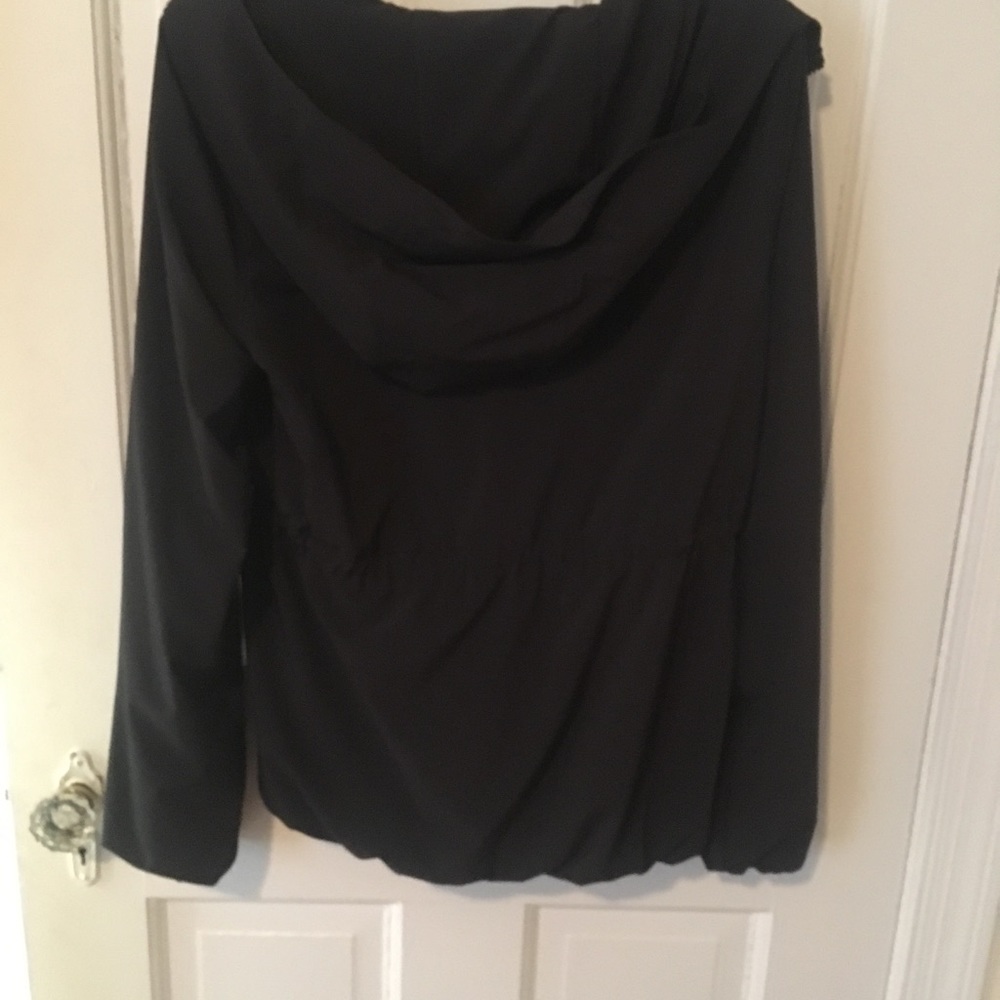 Lululemon Jacket - Picture 4 of 4